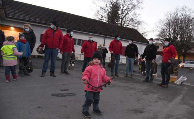 Das "Altjohr-Usschella" des Einwohnervereins Räfis-Burgerau war noch einmal anders