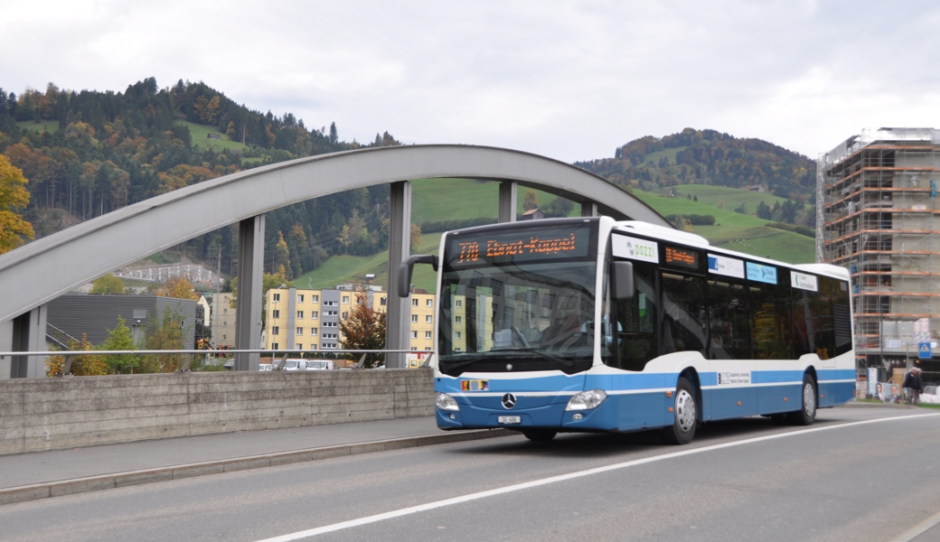Ein Linienbus unterwegs in Wattwil. 