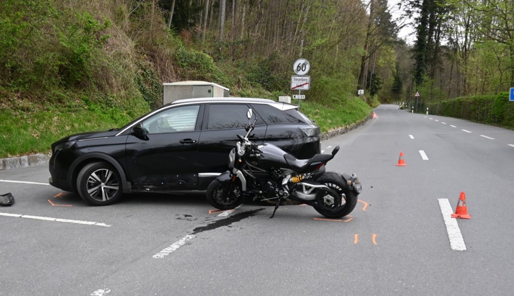 Zwei Verletzte bei Motorradunfall beim Schloss Vaduz