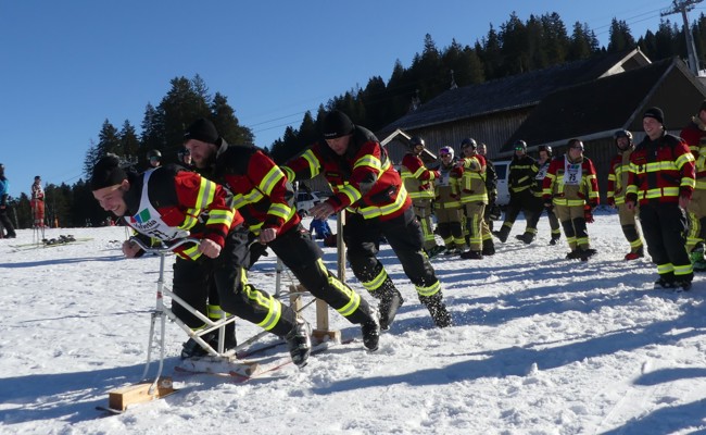 Feuerwehr und Familien: Hochbetrieb auf den Skipisten