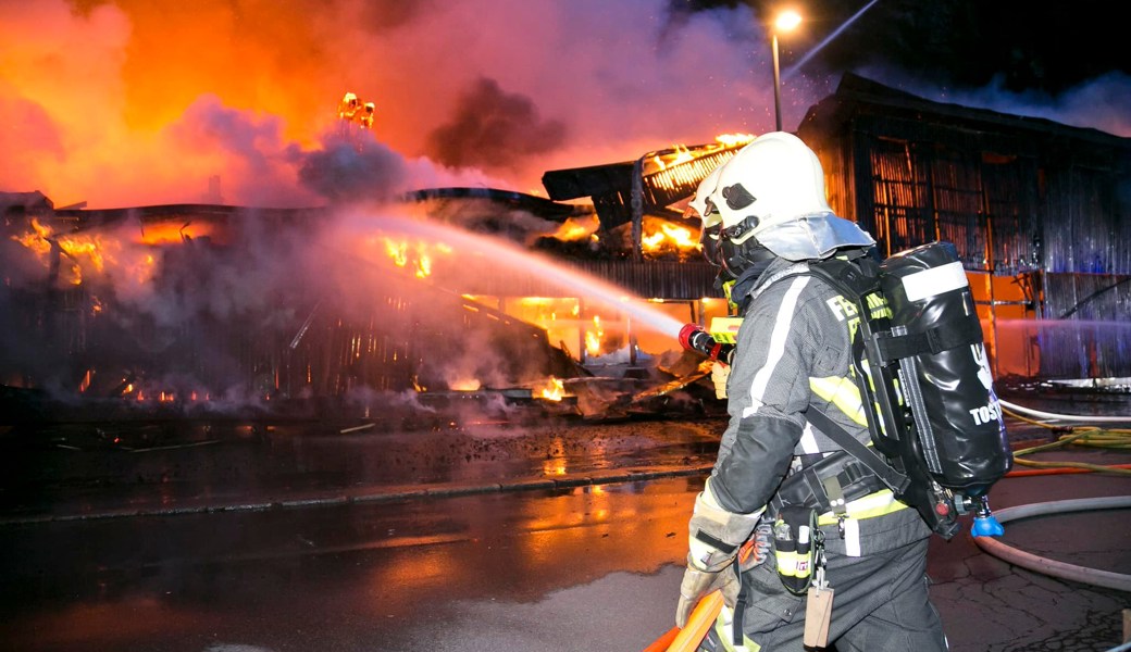 Komplett abgebrannt: Grossbrand auf dem Feldkircher Stadtbauhof