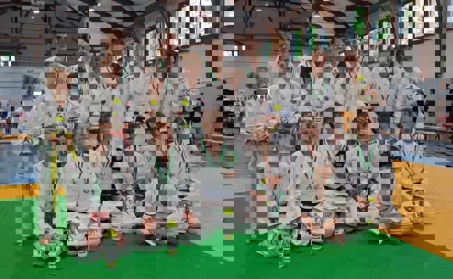 Starker Auftritt der Schüler- und Juniorenmannschaft