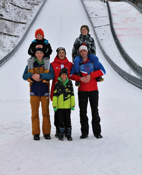 Das Team des Ostschweizer Skiverbands erreichte im nahen Vorarlberg gute Platzierungen.