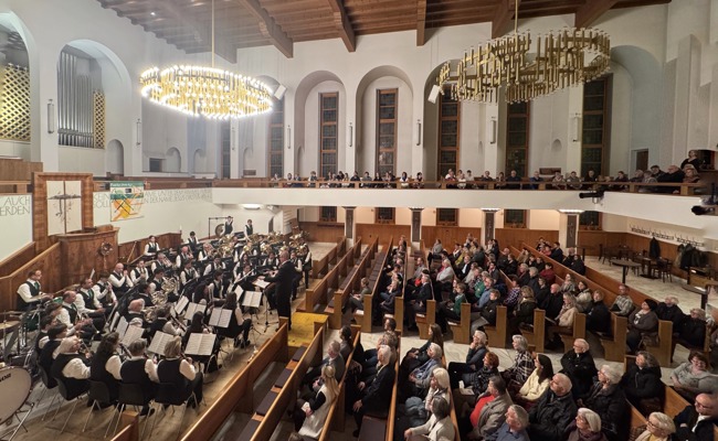 «Emotionale Klänge»: Konzert des Jugendmusiklager Orchester und MV Buchs-Räfis