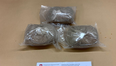 Grenzwächter entdeckten Geheimversteck mit drei Kilo Heroin