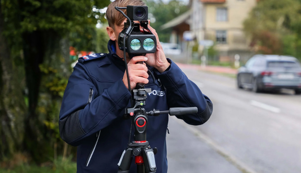 Die Polizei hat in Thal eine Geschwindigkeitskontrolle durchgeführt.