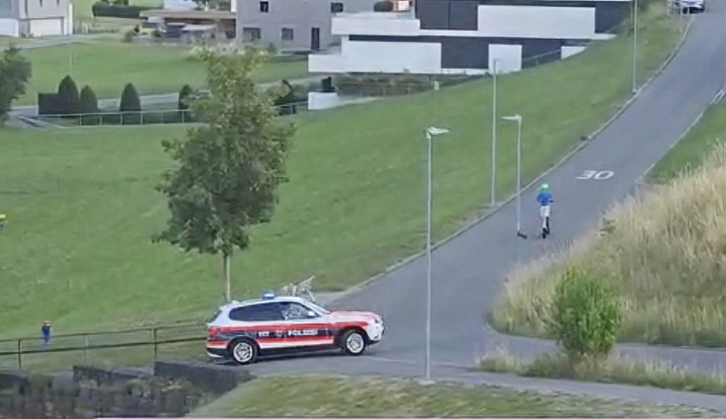 Verfolgungsjagd auf 12-jährigen E-Scooterfahrer: Polizeichef bedauert den Vorfall