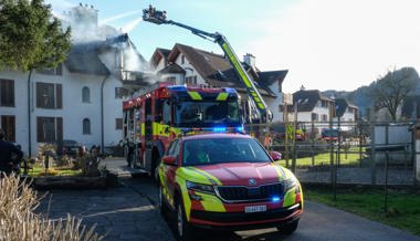Brand in Rans: Föhn erschwerte die Löscharbeiten – niemand wurde verletzt