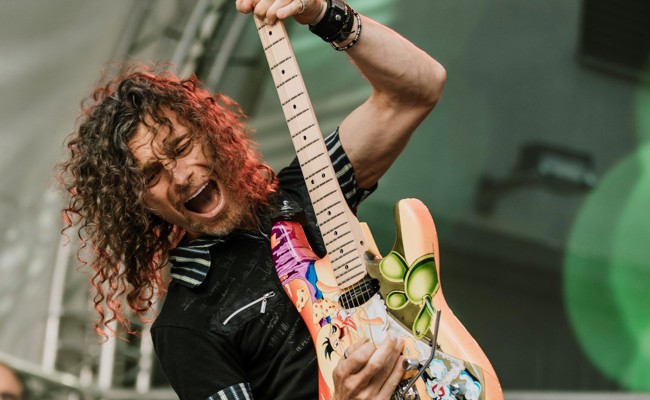 Dennis Mungo komplettiert Megawatt als Gitarrist