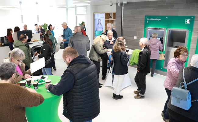 Kantonalbank punktet mit persönlicherem Kundenkontakt