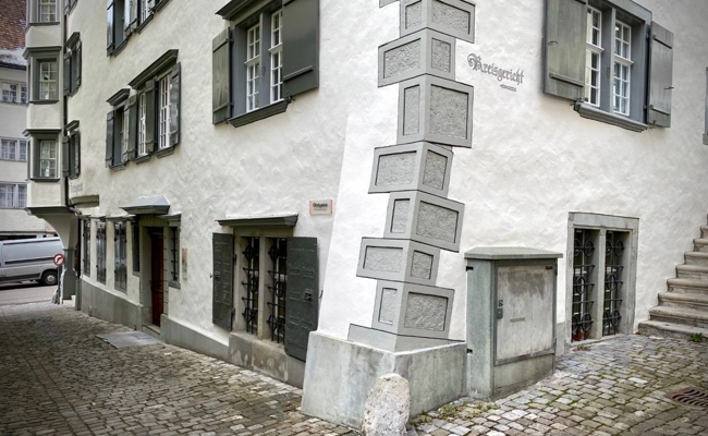 Schlimmer Vorwurf: Junger Toggenburger soll sich an einer Minderjährigen vergangen haben