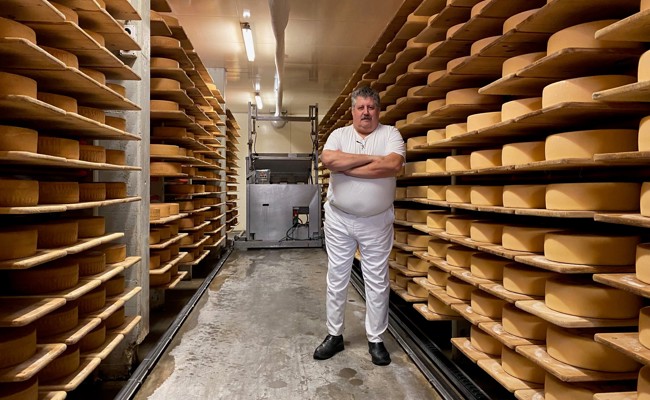 Ein Käsermeister will Klanghaus zum fliegen bringen