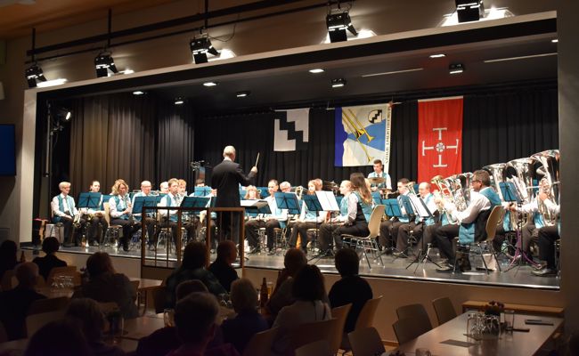 Herbstkonzert: Mit der MG Sevelen auf musikalischer Weltreise