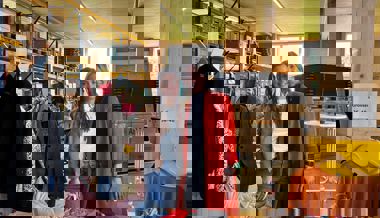 Zeichen gegen übermässigen Konsum: Eine zweite Chance für Kleider