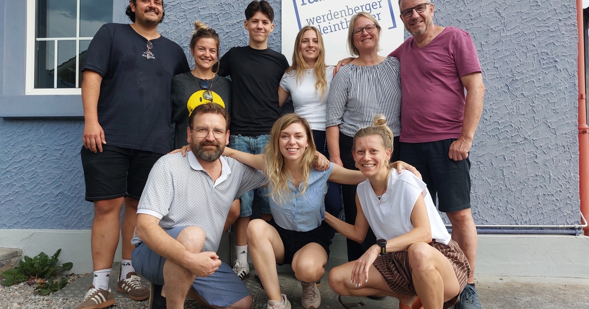 How Fabriggli brings love credibly to the stage