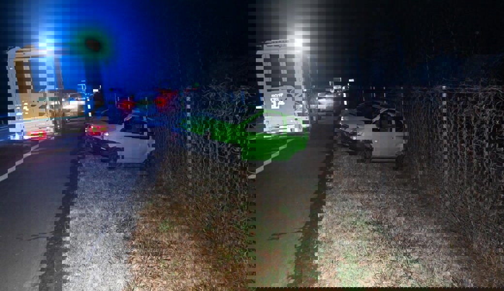  Es entstand Sachschaden im Wert von rund 10'000 Franken. 