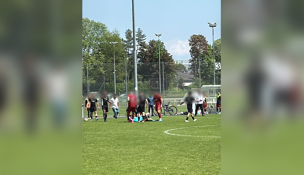 «Es droht eine definitive Sperre»: Das sagt der Fussballverband zur Attacke auf einen Schiedsrichter