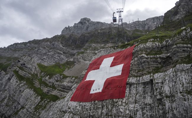 Schweizerfahne soll diese Woche wieder an die Säntiswand