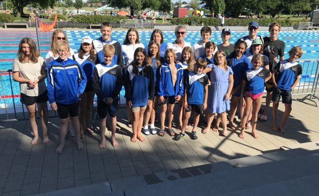 Siege, Rekorde und eine Limite erfüllt: Schwimmnachwuchs auf Erfolgskurs