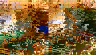 Von Pinguinparade bis Bauernhof: Die Adventsfenster sind vielfältig und fantasievoll