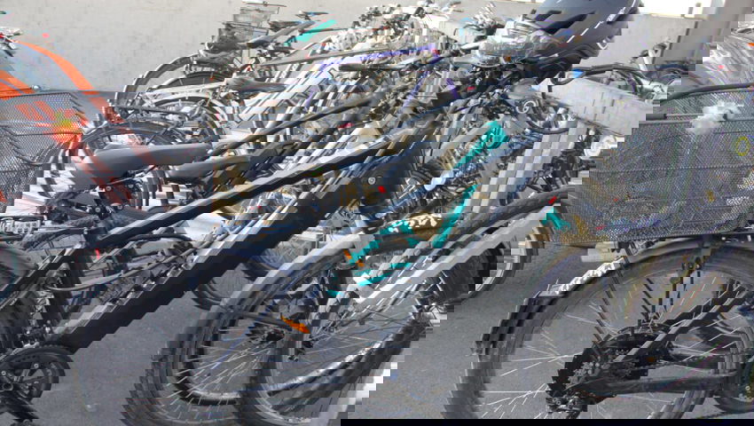  Auf zwei statt auf vier Rädern unterwegs: Der Kanton spricht von einem anhaltendem Velo-Trend. 