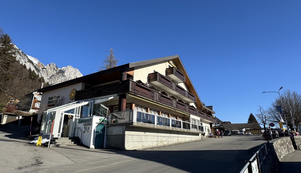 Das Hotel Sonne in Wildhaus gewinnt den Holidaycheck Award 2025.