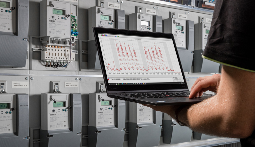 Dank intelligenten Messsystemen müssen Techniker nicht mehr ins Haus kommen, um die Zähler abzulesen.