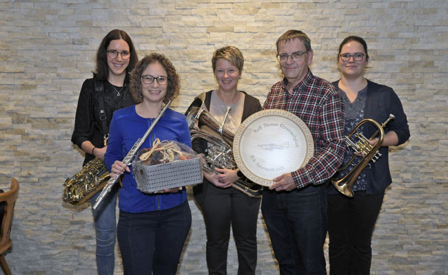 Rolf Tinner zum Ehrenmitglied der Musikgesellschaft ernannt