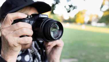 Fall ging vergessen: Beschuldigter veruntreut 2013 ein Kameraobjektiv, kassiert aber erst 2025 einen Strafbefehl