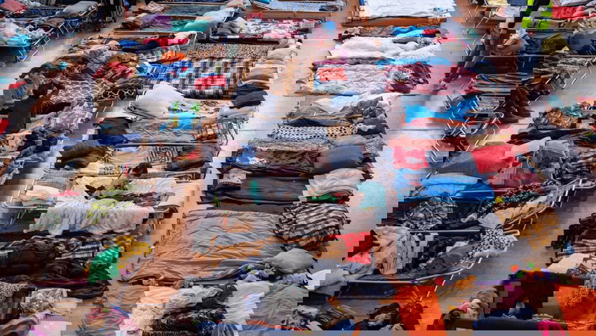  Notfallmässig in vielen Ländern Europas errichtet: Unterkunft für Flüchtende. 