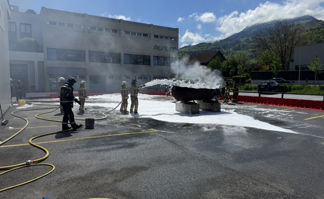 Mit Erdbeben und anderen Gefahren rechnen: Feuerwehren entwickeln sich weiter