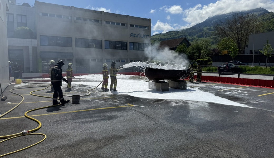 Mit Erdbeben und anderen Gefahren rechnen: Feuerwehren entwickeln sich weiter