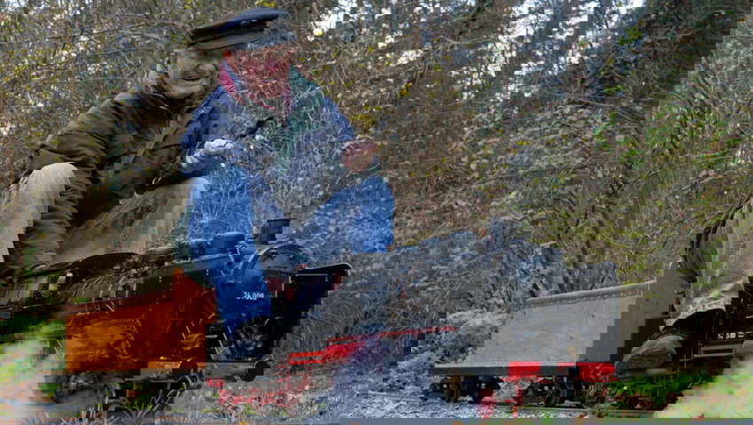  Auch im hohen Alter von 88 Jahren macht das Fahren noch spass. 