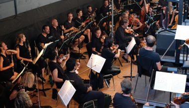 Manfred Mayerhofer übernimmt den Dirigentenstab bei den Schloss-Festspielen