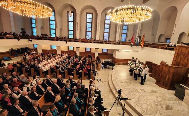 Sieben Chöre und die Dorfmusik liessen den Frühling erwachen
