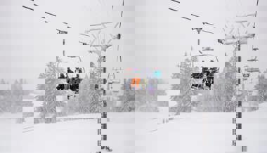 Es schneit heftig: So sind Skigebiete auf die Stürme der nächsten Tage vorbereitet