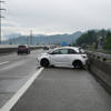 Beschwipst auf der Autobahn in die Leitplanke gefahren