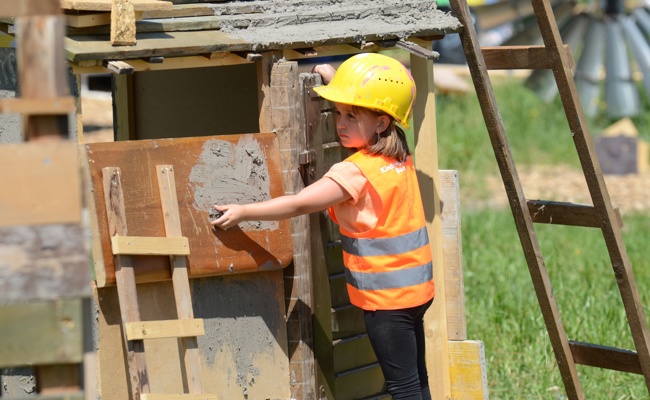 Auf der Grossbaustelle Neuhof haben die Kinder das Sagen