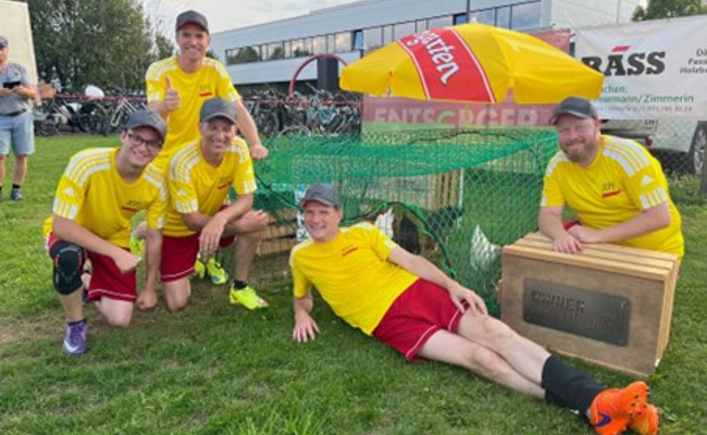 Forstegg Salez bodigt in engem Final den Vorjahressieger