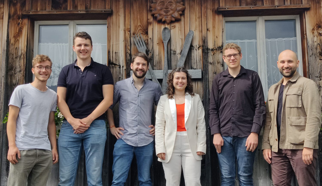 Eric Bieri (von links), Raphael Schmid, Cedric Gmür, Katia Gmür, ­Manuel Schmid und Dusan Jaksic.