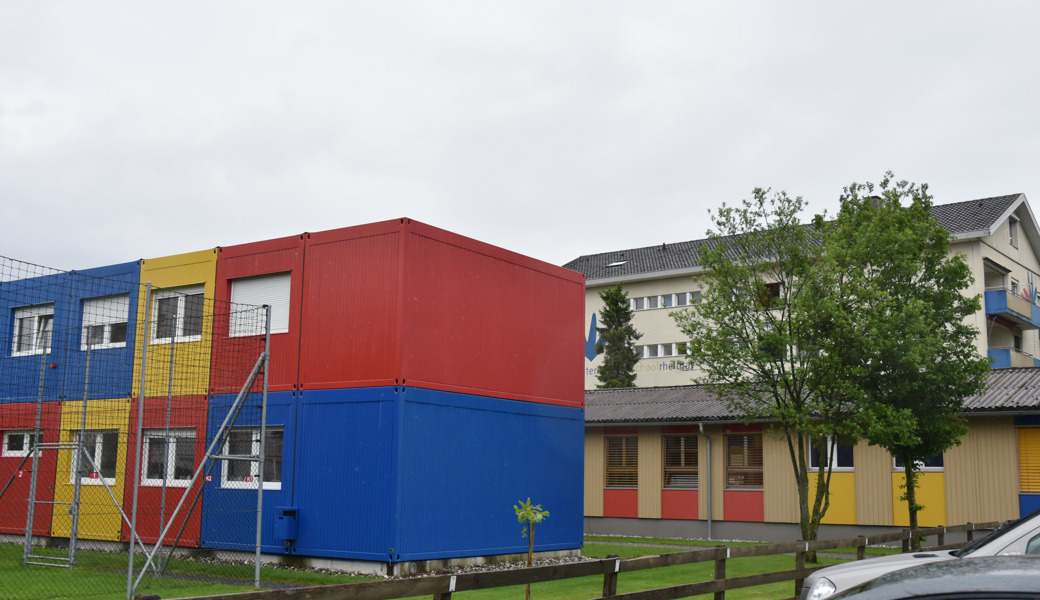 Die Stadt Buchs übernimmt die Möblierung der alten Räume der International School Rheintal.