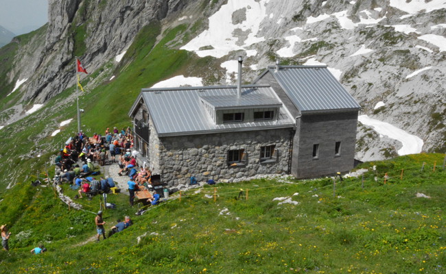 Weniger Übernachtungen auf der Zwinglipasshütte