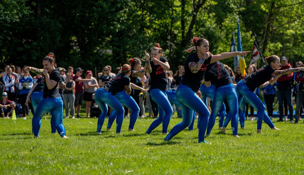 Buchser Gymnastiktruppe tanzt auf Platz zwei