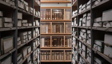 2,2 Millionen Scans: Das Stiftsarchiv bringt 3000 Buchbände ins digitale Zeitalter