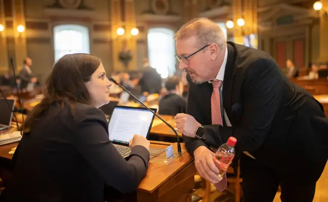 Zweiter Regierungswahlgang: Mitte verzichtet auf Wahlempfehlung