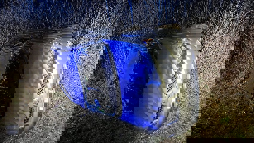  Der Fahrer wurde beim Unfall unbestimmt verletzt. 