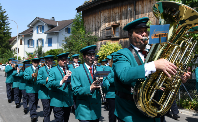 Drei Tage Blasmusik ohne Ende: Lokale Vereine am grossen Musikfest mit dabei