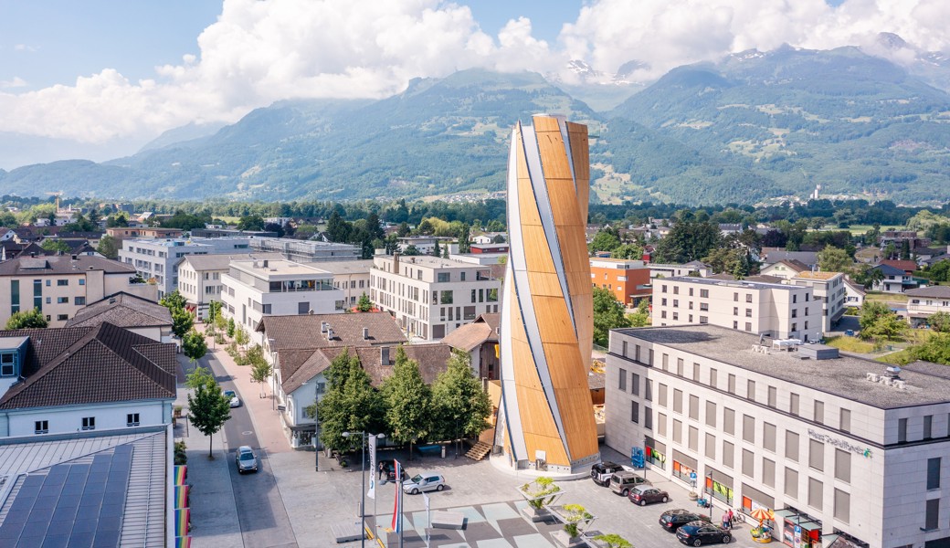 Der Turm auf dem Lindaplatz in Schaan ist bis 1. Oktober zugänglich.