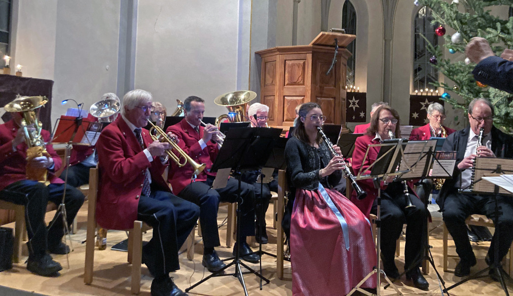 Die Musikgesellschaft Oberschan lud zum traditionellen Neujahrskonzert. Die Musikgesellschaft Oberschan lud zum traditionellen Neujahrskonzert.