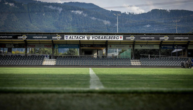 Weil er heimlich Spielerinnen filmte: Ehemaliger sportlicher Leiter des SCR Altach wird schuldig gesprochen
